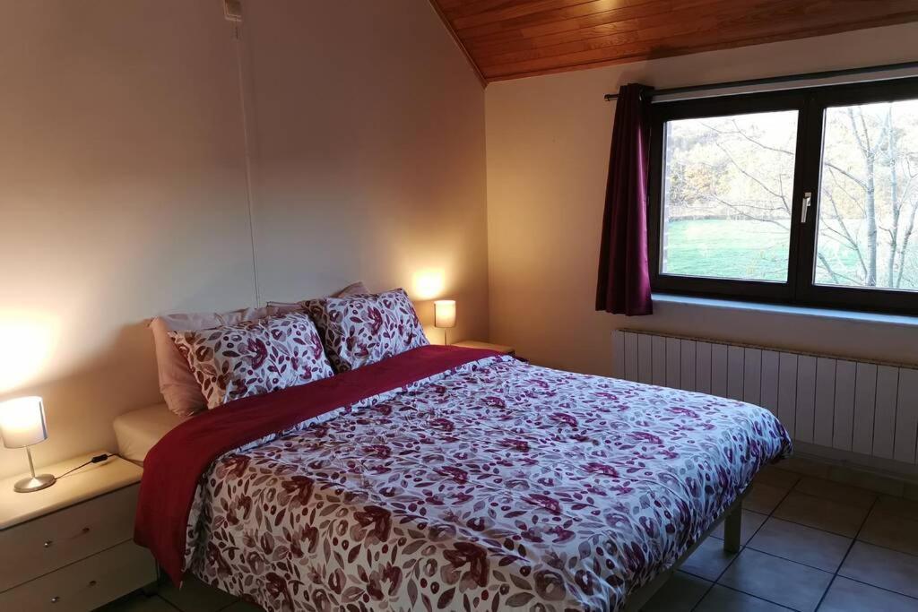 Lo'Ree Des Pres Apartment Grandrieu Luaran gambar